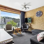 2 Bedroom Cozy In Upland Apartamento *