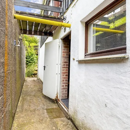 2 Bedroom Cozy In Upland Apartamento