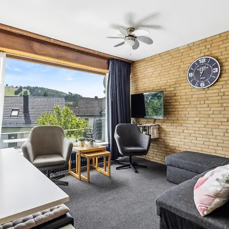 2 Bedroom Cozy In Upland Apartment *